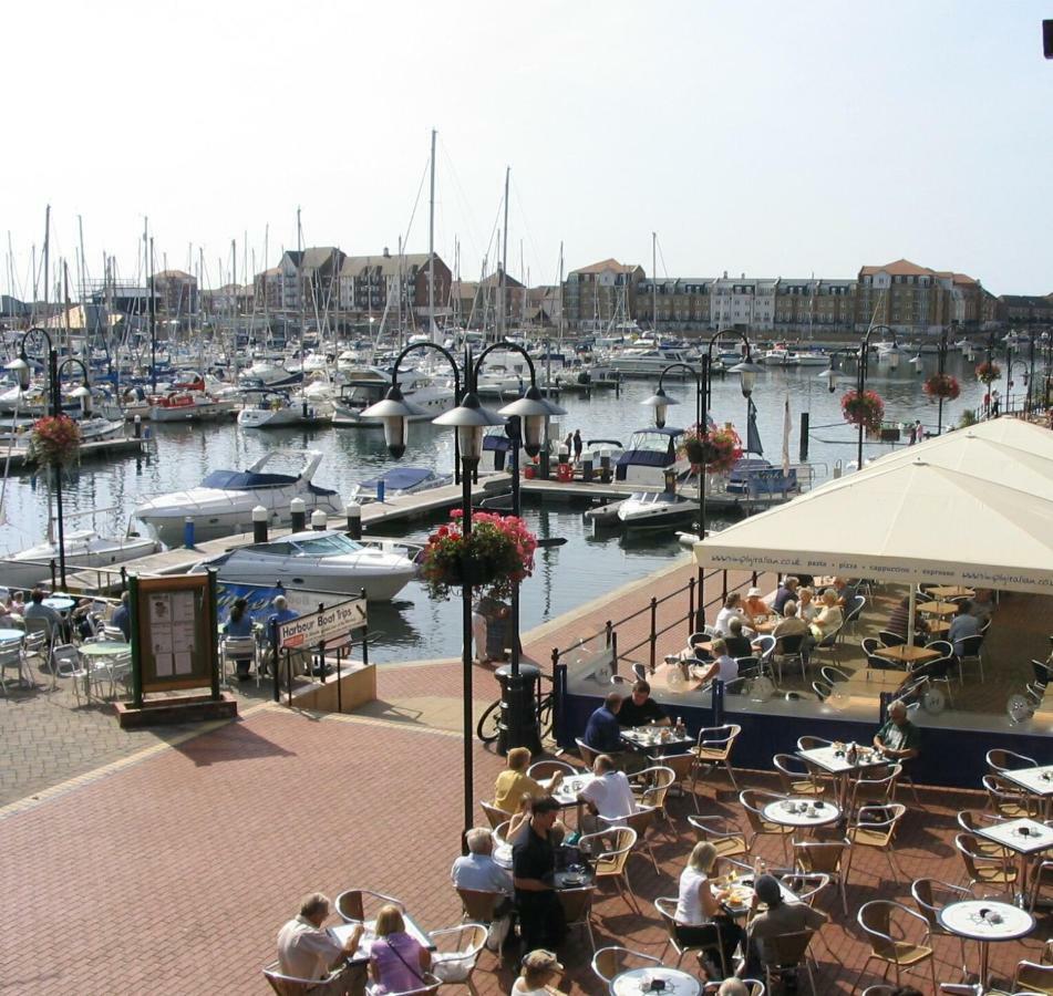 Eastbourne, Sovereign Harbour Holiday Home Eksteriør billede
